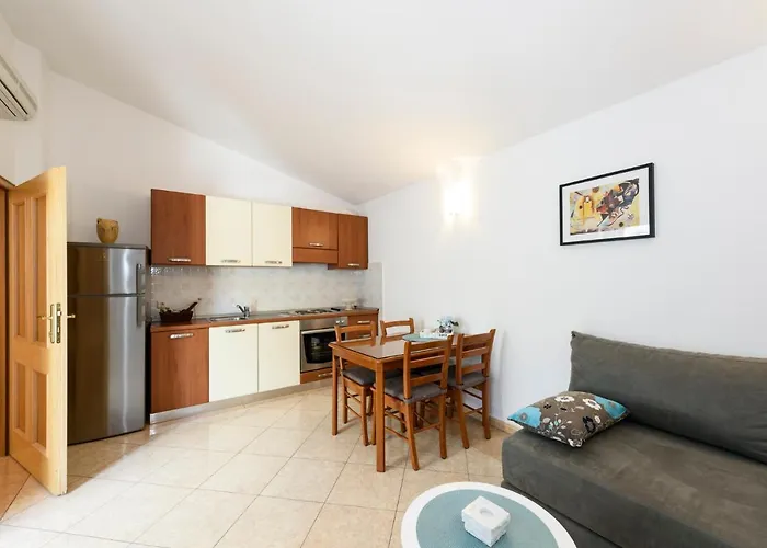 Kaskada Daire Marina