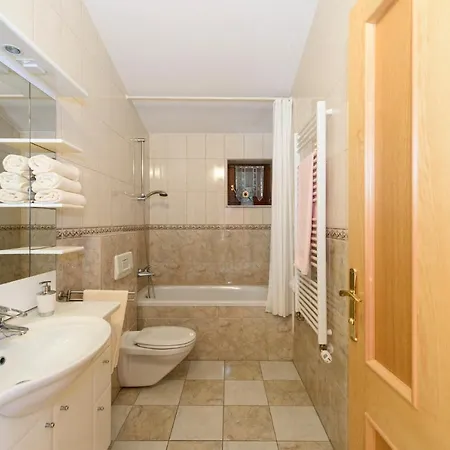 Kaskada * مارينا