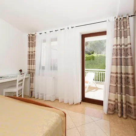 Kaskada Appartement Marina